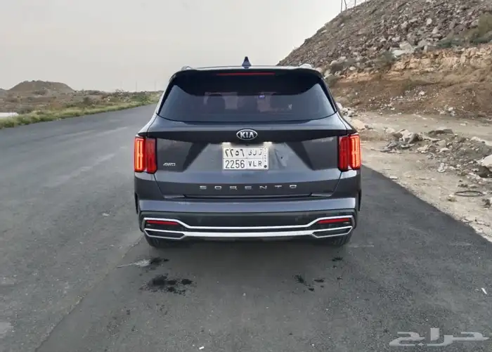 سورنتو موديل 2021 ديزل دبل مكينه 2200 نظيف 3