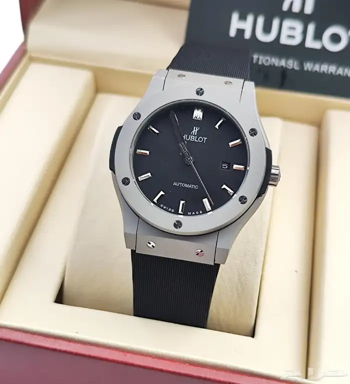 مجموعة من ساعات هوبلوت HUBLOT أوتوماتيك سويسرية ماستر 24
