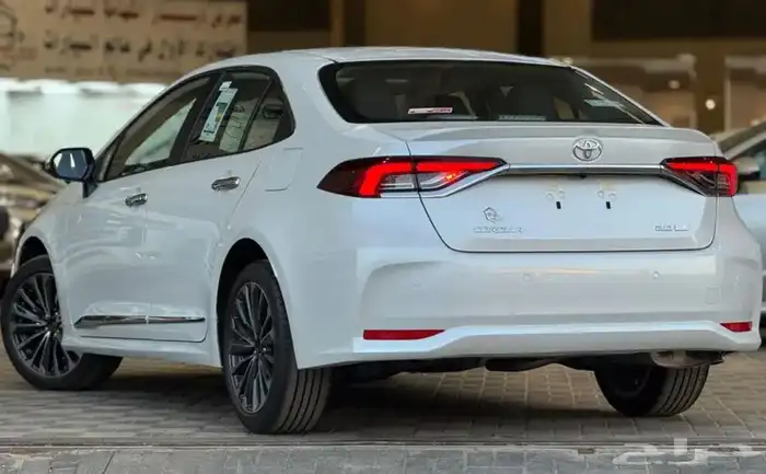 تويوتا كورولا GLI فل كامل 2025 كاش واقساط 3