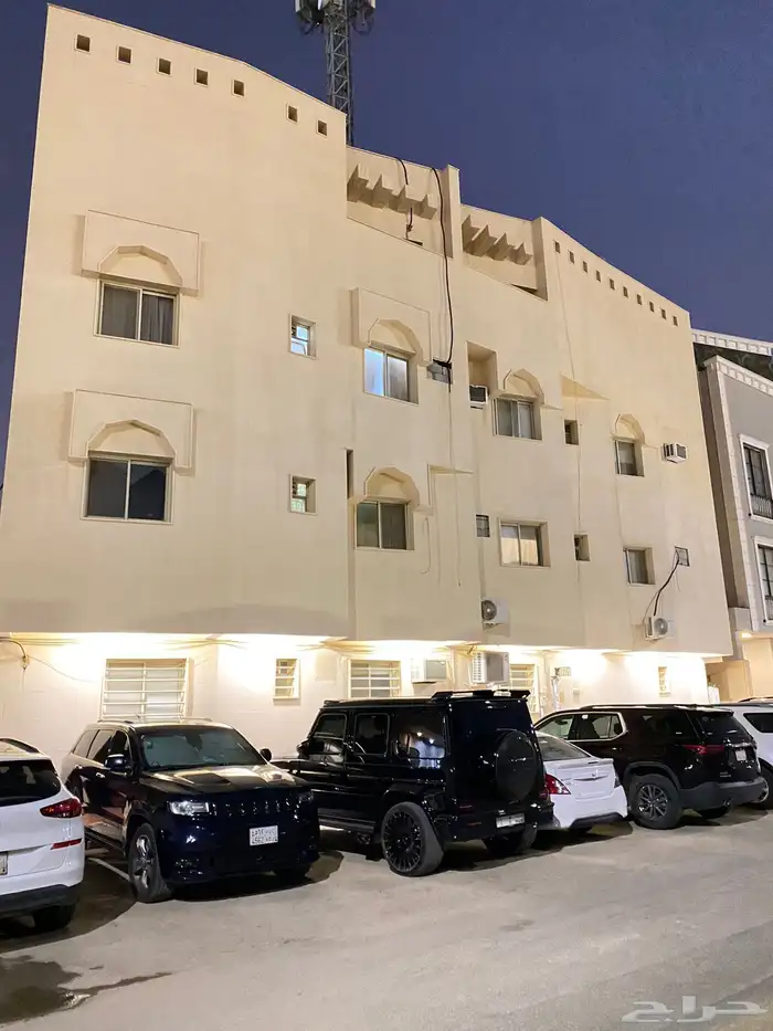 للايجار شقه عوائل - بحي النخيل الرياض 0