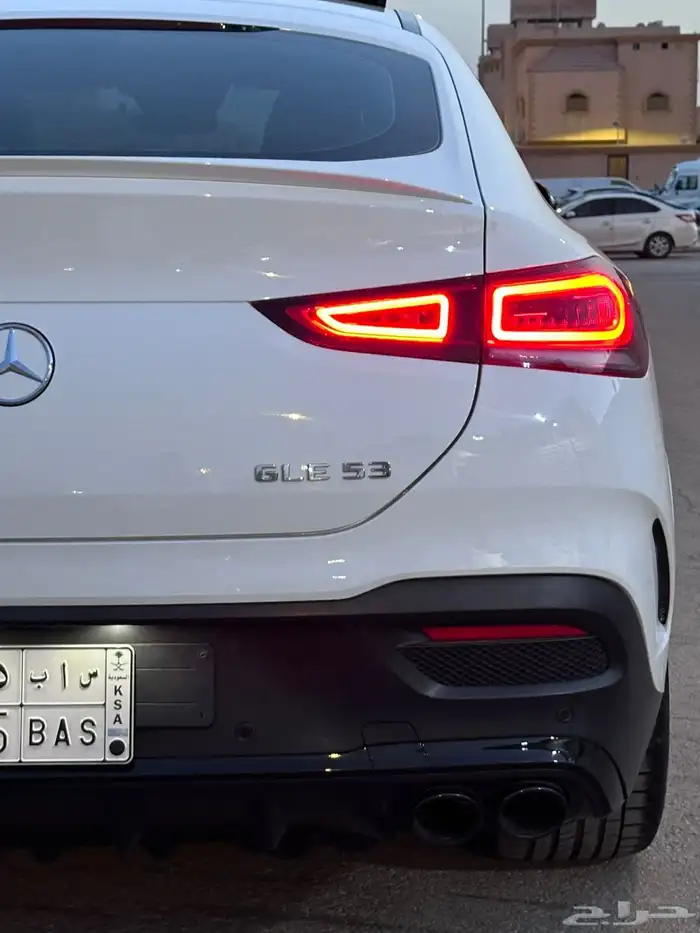 مرسيدس GLE 53 AMG وكالة تشييكات وكالة 16