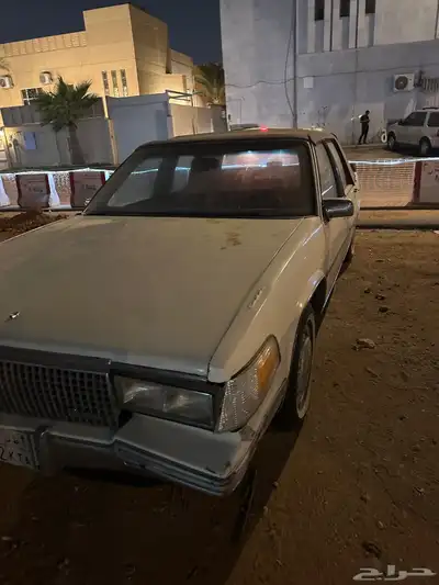 كاديلاك كونكورد 1987 ابيض index