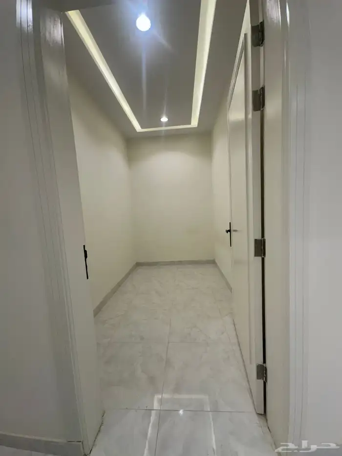 شقه تمليك في حي نخبه الوسام 6 غرف ب 650 الف 7