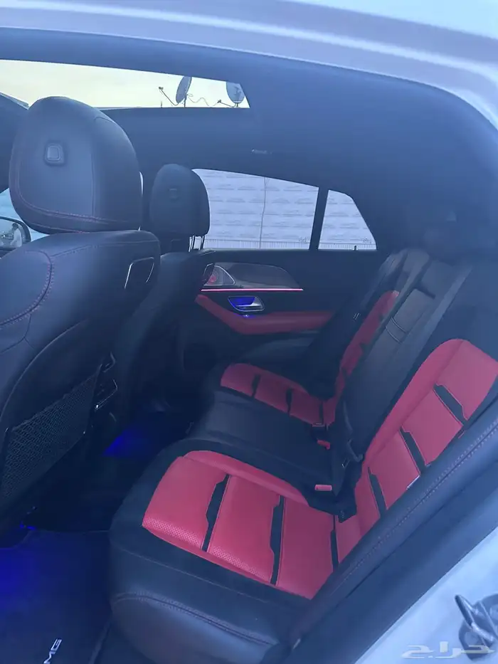مرسيدس GLE 53 AMG وكالة تشييكات وكالة 42
