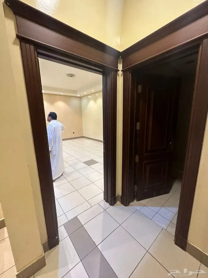 دور علوى للإيجار 50 الف دفعه واحده حى اشبيليه 5