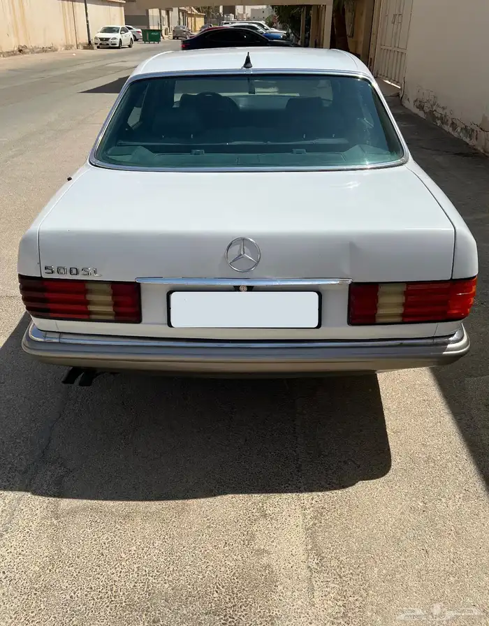 مرسيدس 500 SL الجفالي 1984 4