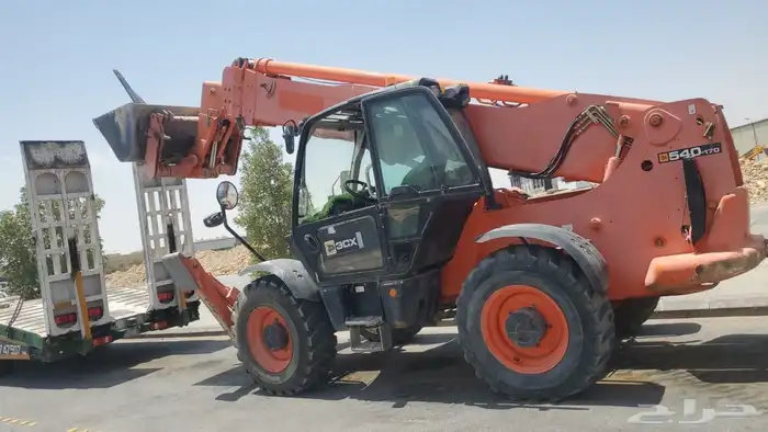 مان لفت تلهندر سيزر لفت جي سي بي فوركلفت 8