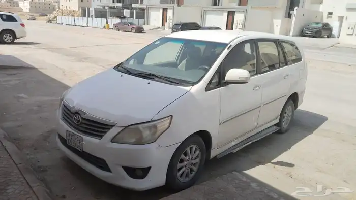 للإيجار انوفا تويوتا بدون سواق 0