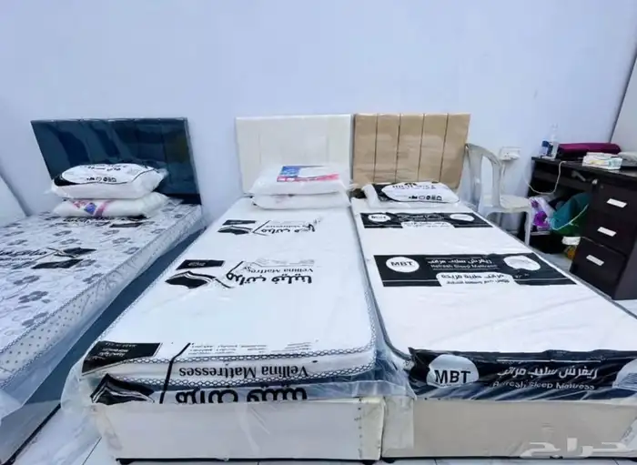 الأسرة والمراتب وطاولات الزينة وخزائن الملابس متوفرة 1