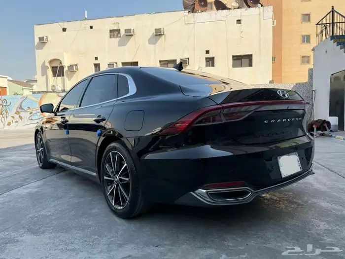 ازيرا 2020 فل كامل بدون فتحة 5