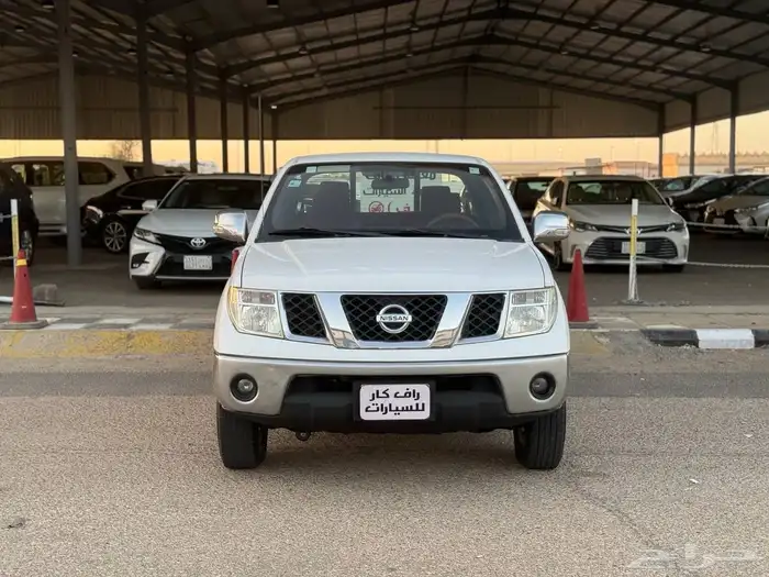 نيسان نافارا 2015 8