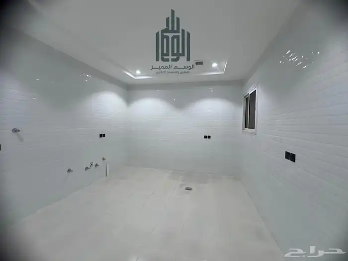 للبيع فلل مودرن على نص ارض بحي الشفا 7