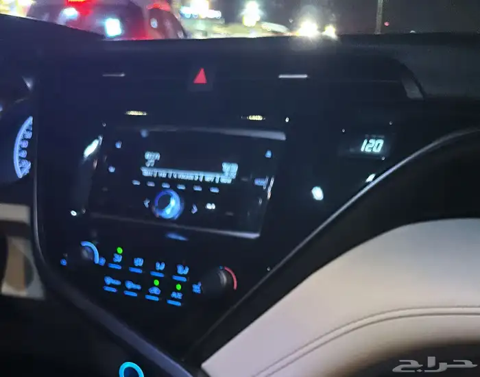 شاشة كامري 5