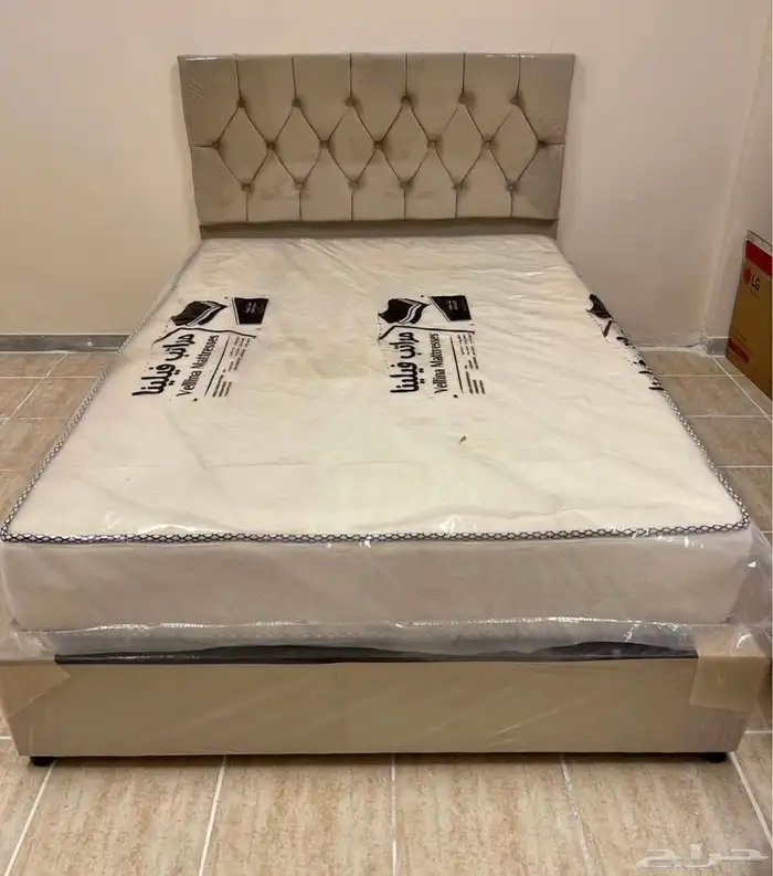 الأسرة والمراتب وطاولات الزينة وخزائن الملابس متوفرة 42