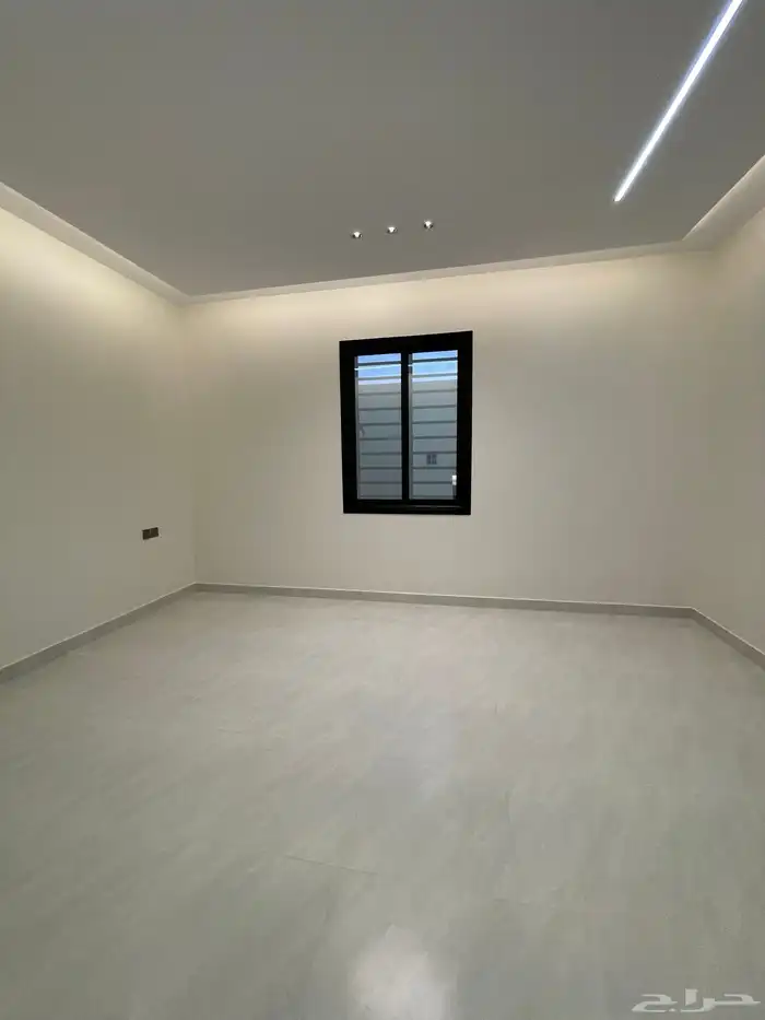 للبيع شقق ارضيه وعلويه تشطيب ممتاز باالمحاله حى الزهور 15