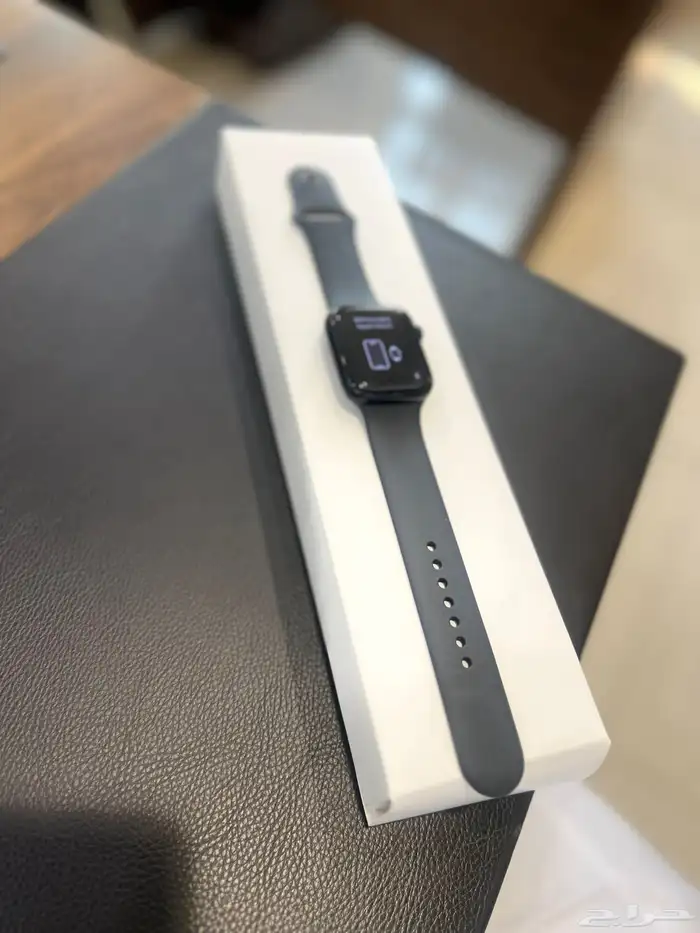 ساعة ابل 8 سيريس 8 0