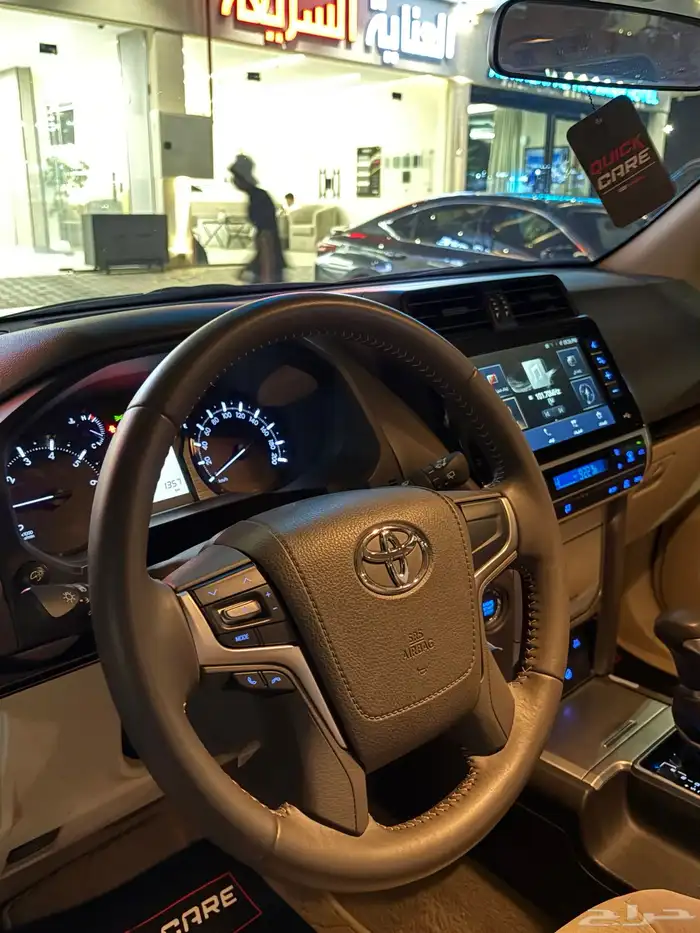 للبيع برادو TXL 2023 أبيض 6 سرندل (ممشى 1386 KM )وكاله نادر 11