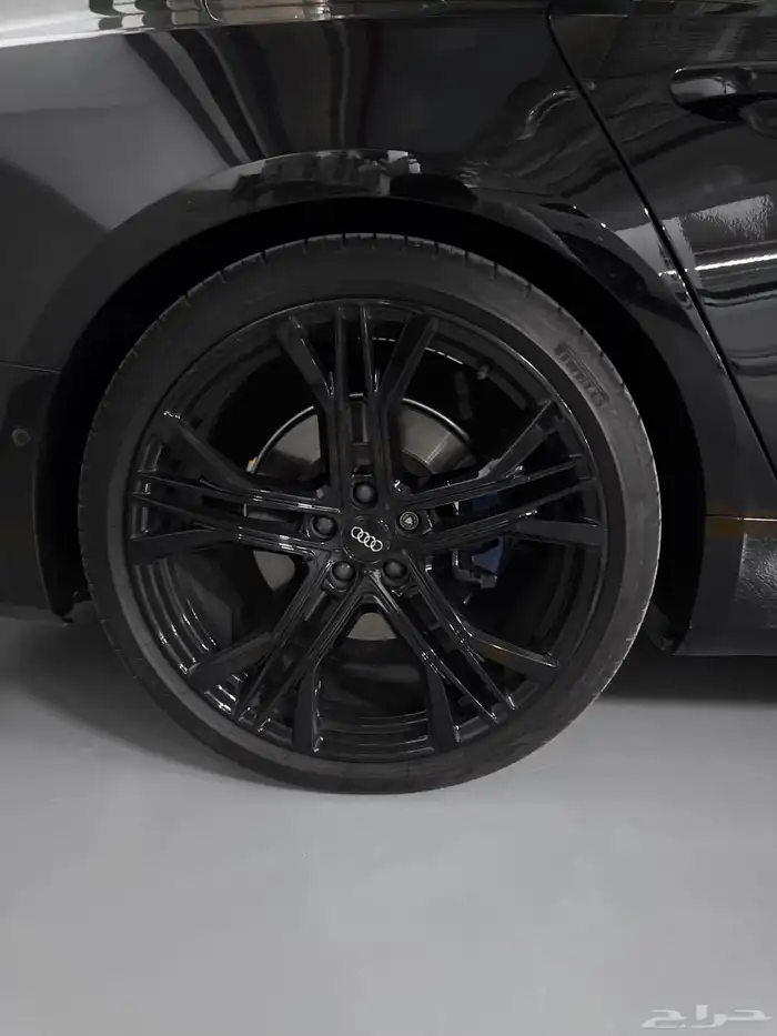 اودي A7 S line 2019 مالك اول 14