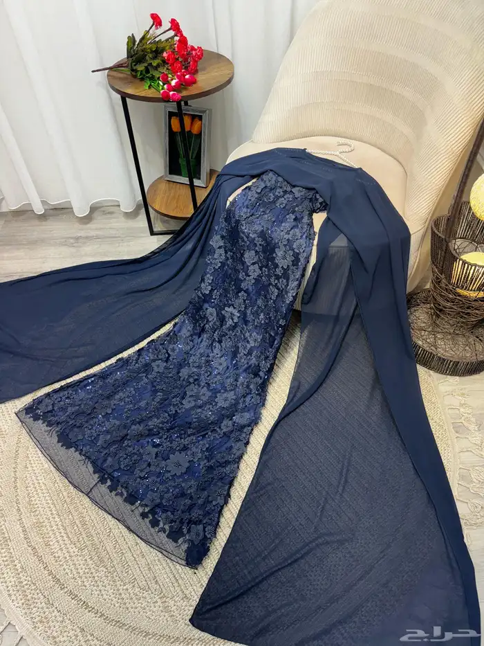فساتين 42