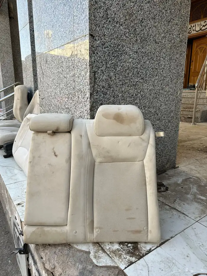 مقاعد كليزلر c300 5