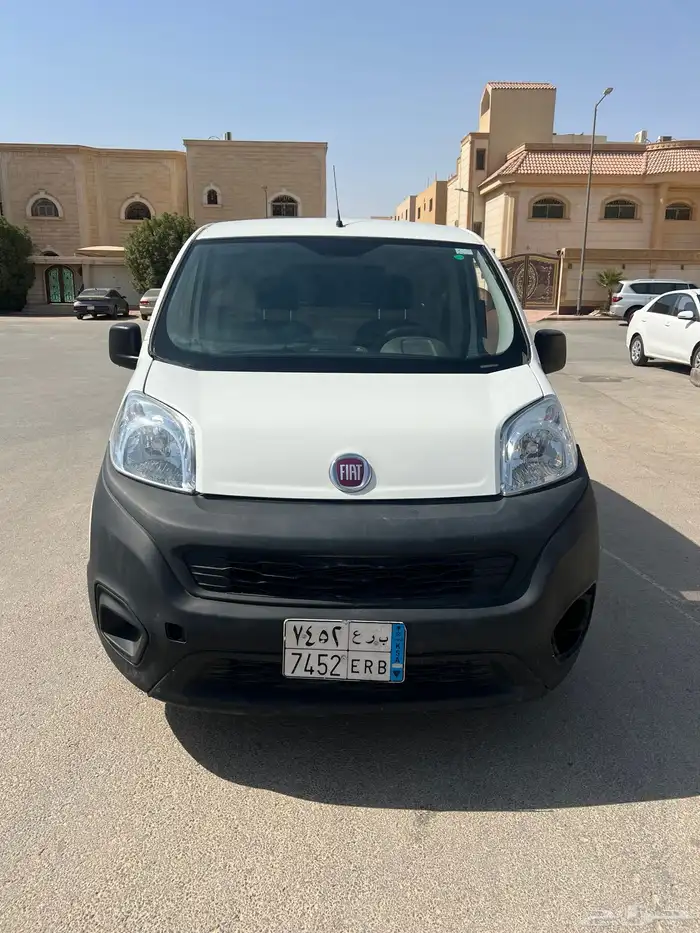 فان بضاعه فيات 1