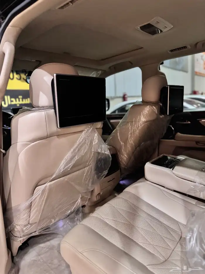 لكزس LX570 بلاك اديشن موديل 2020 20