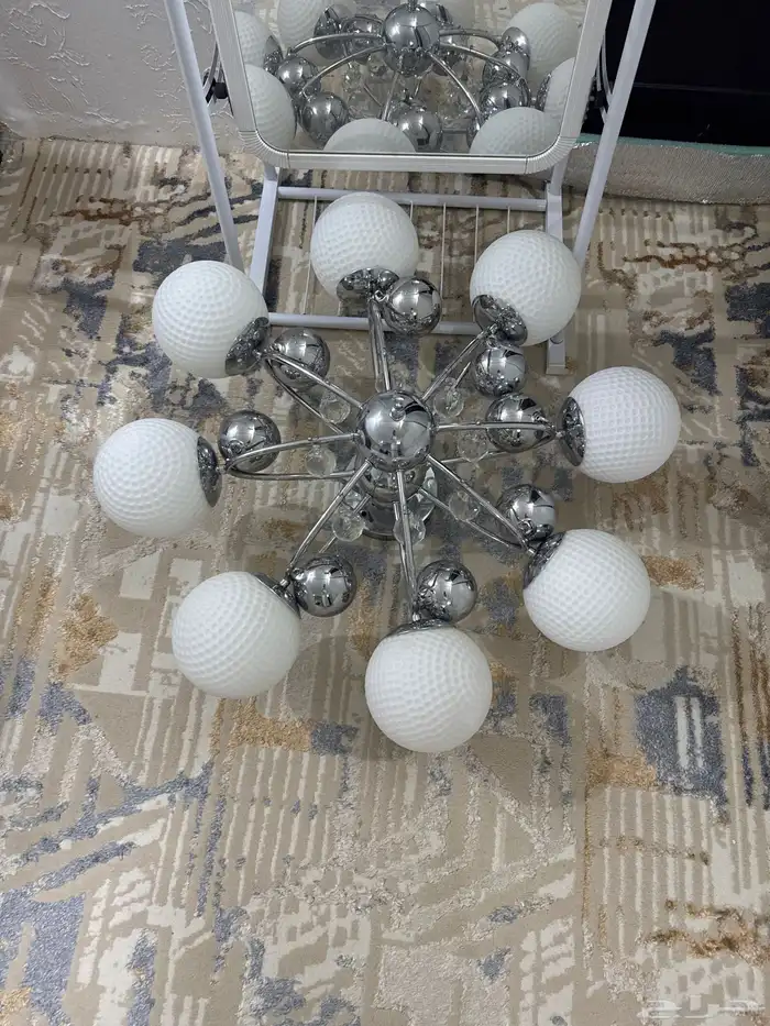 للبيع ثريه 0