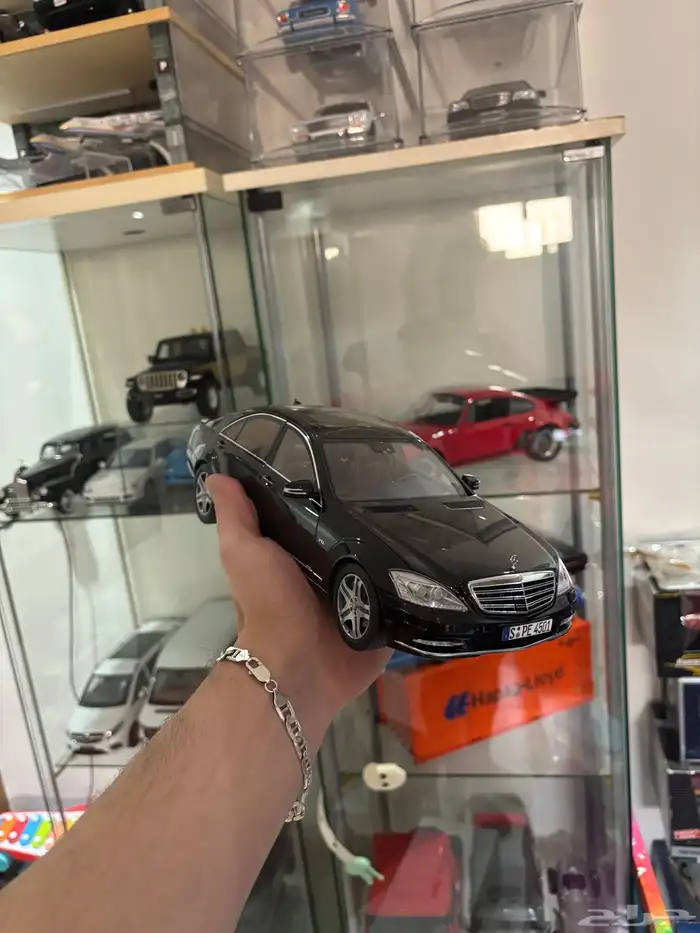 مجسمات سيارات 0