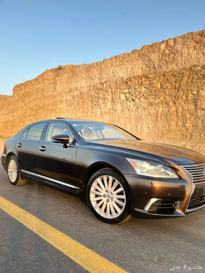 لكزس LS460 - 2013 قمة النظافة سعودي وكالة 9
