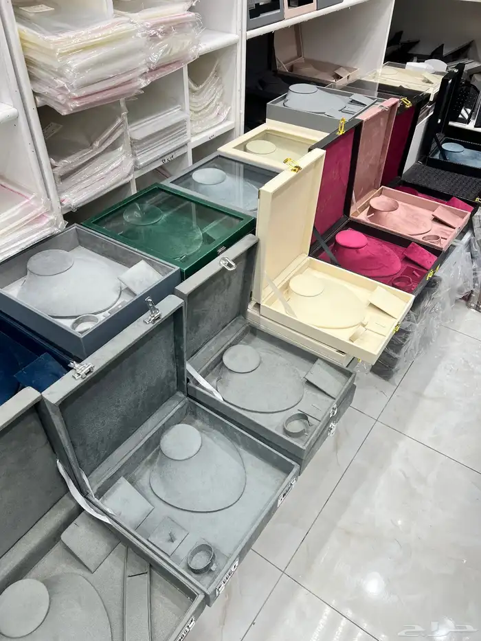 علب ذهب ومجوهرات وبوكسات اطقم 4