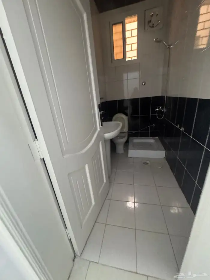 شقة للايجار نظيفة 9