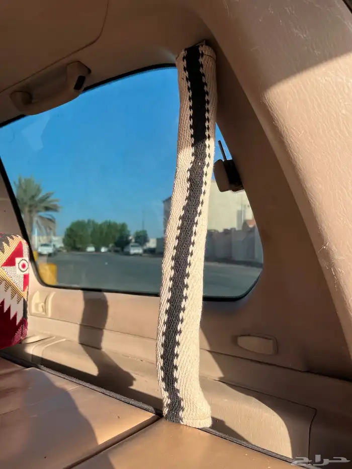 طابق او رف لاندكروزر 5