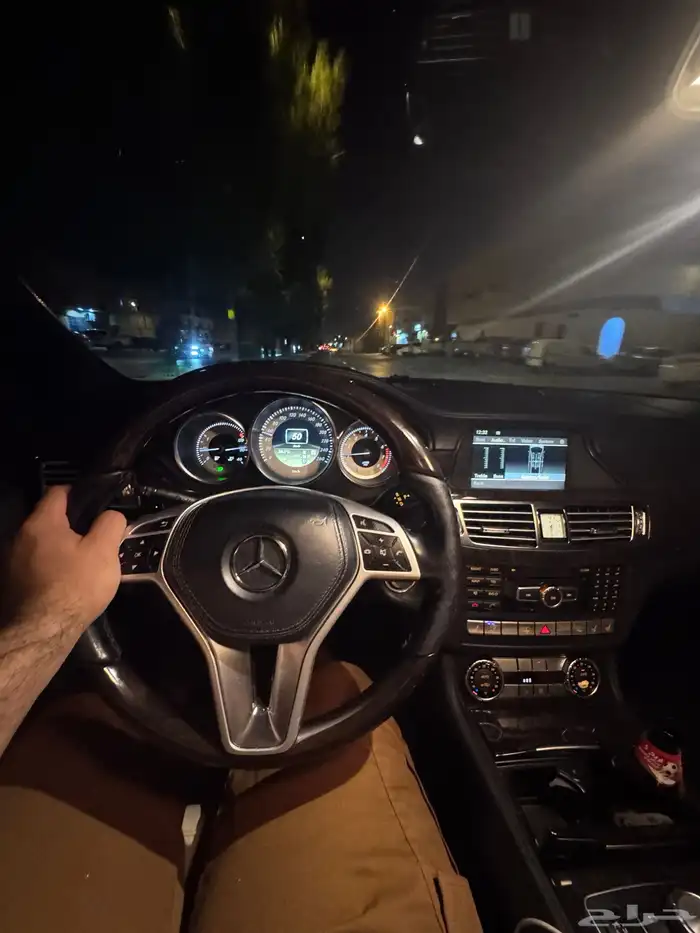 مرسيدس cls 2012 8