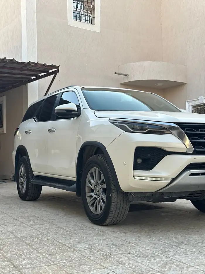 فورشنر 2021 ديزل 2800 فل 3