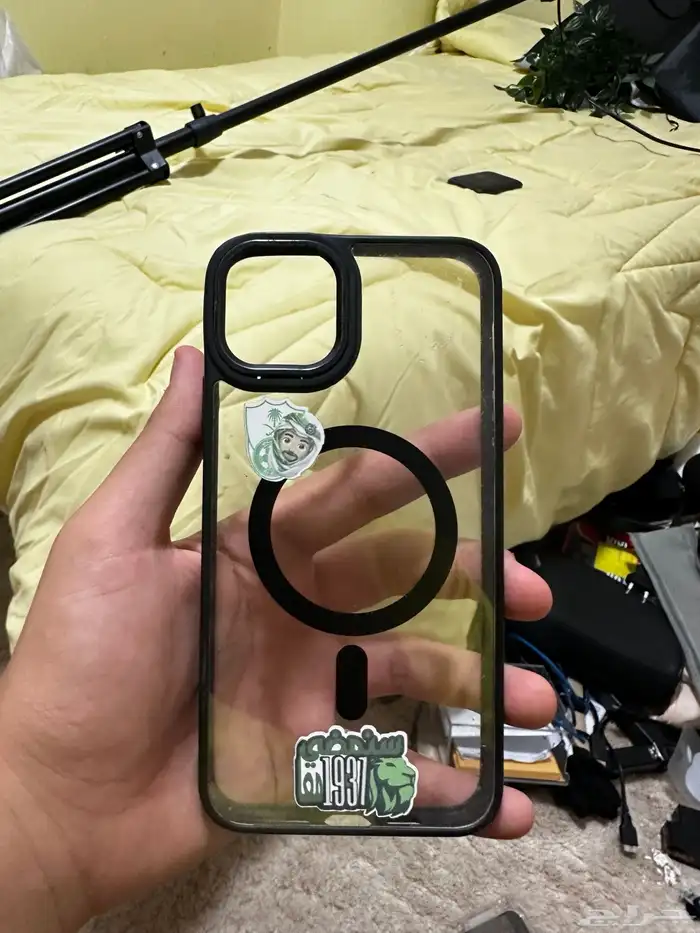 كفر جوال ايفون 11 برو ماكس 4