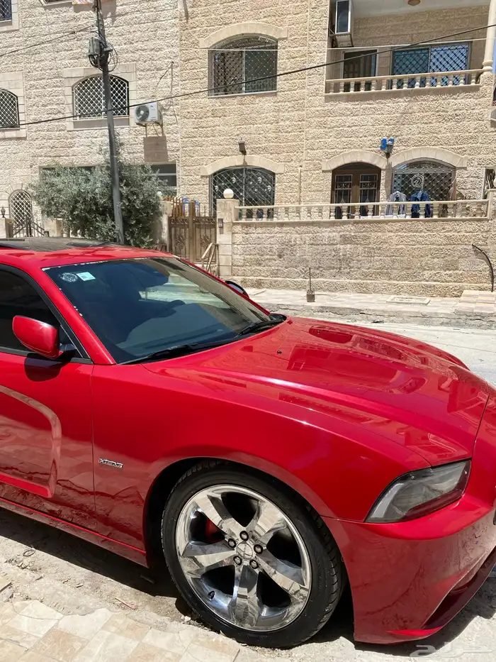 Dodge Charger RT V8 5.7 HEMI 17