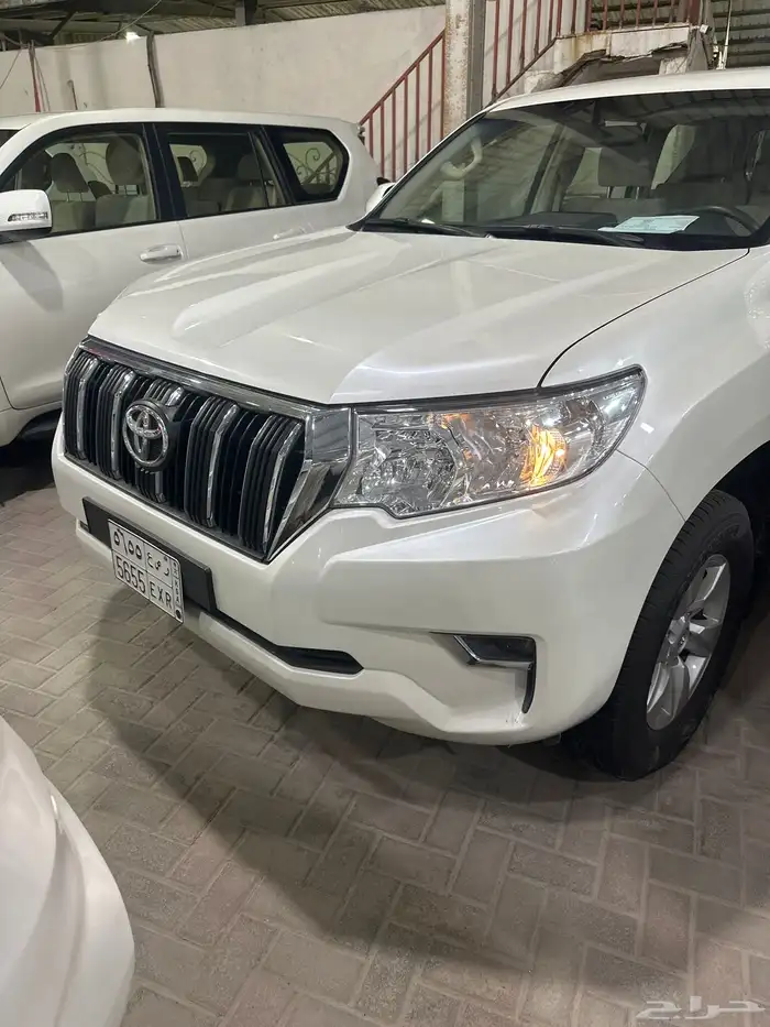 برادو 2023 6سلندر سعودي فل كامل بنزين ماشي 75 1