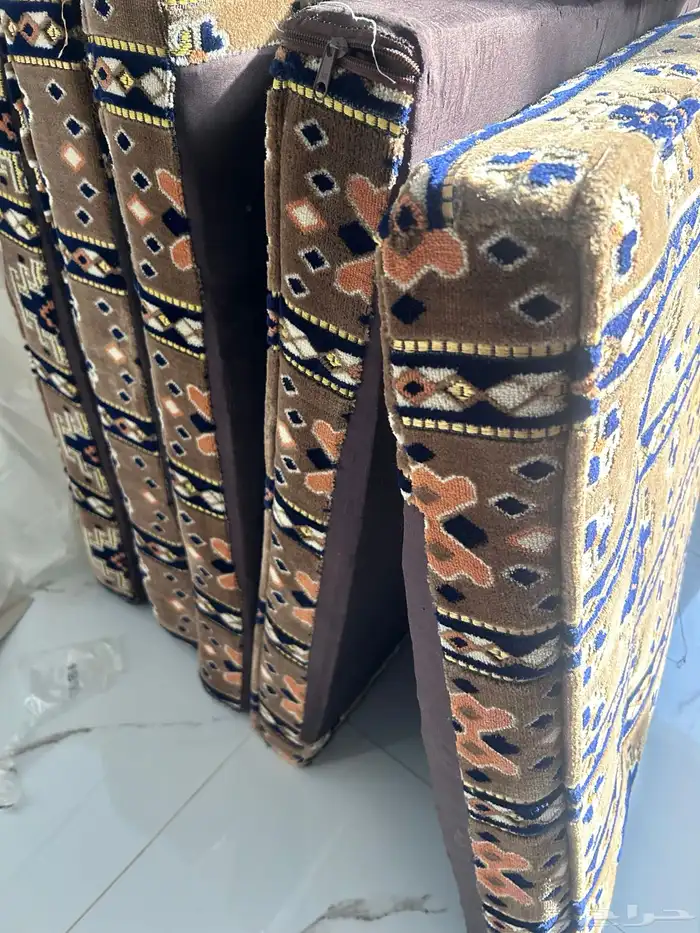 بيع جلسات ارضيه جديده بدون مساند ولا تكايات 1