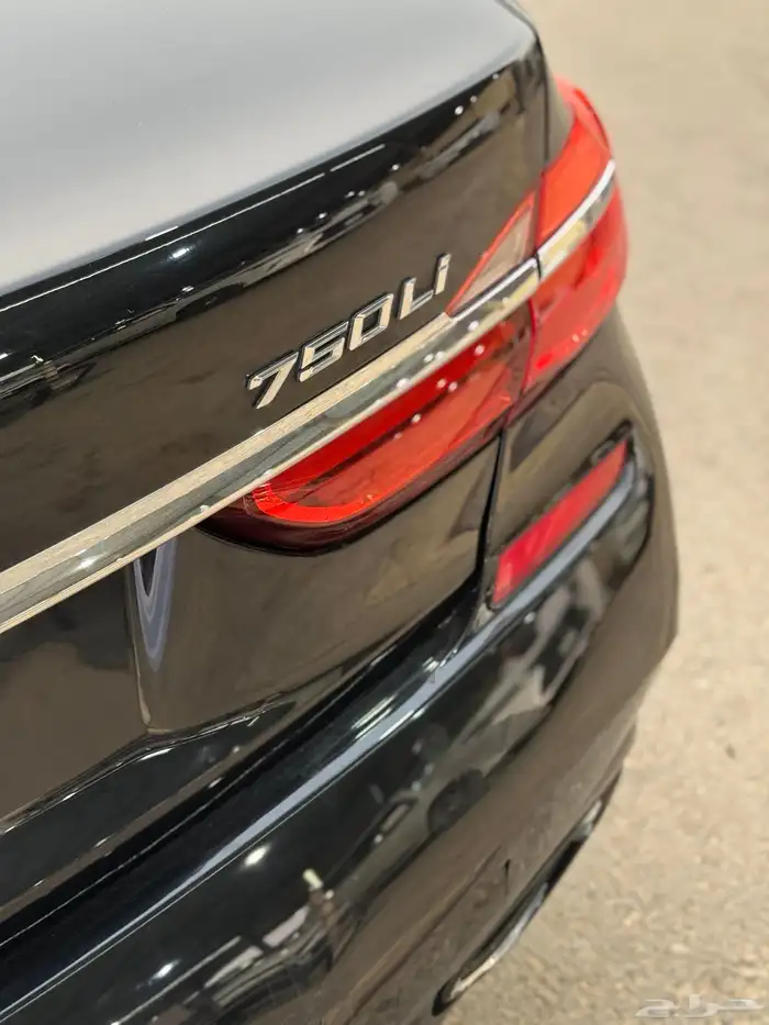 بي ام دبليو li750 موديل 2018 13