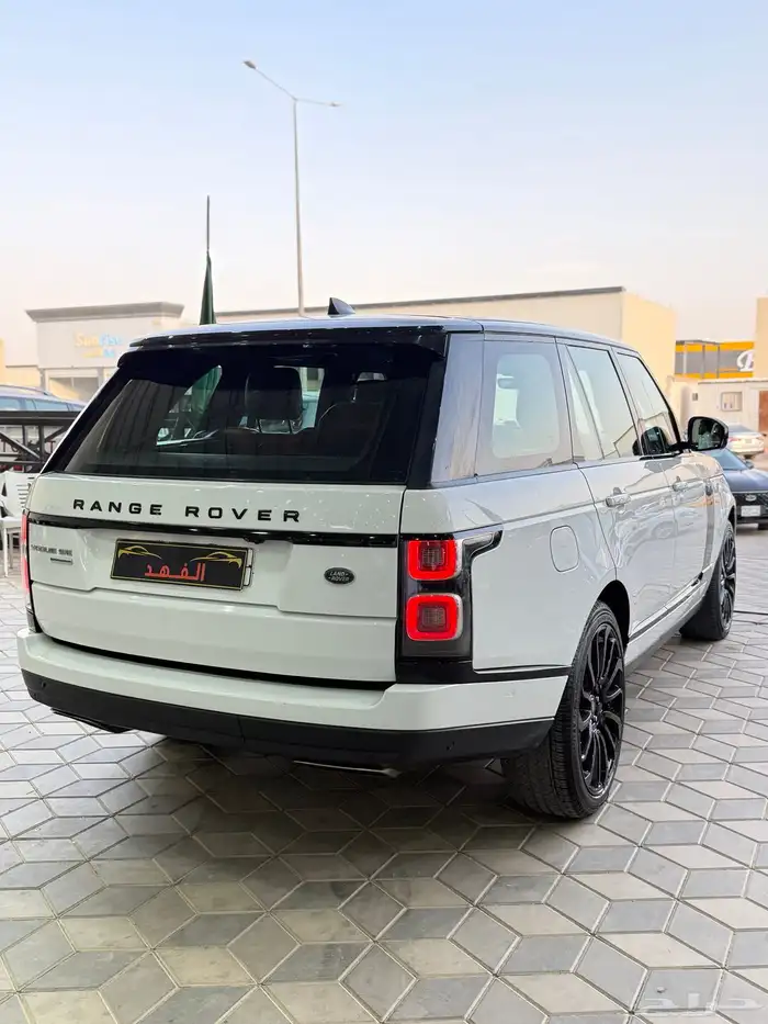 رنج روفر - 2020 - فوج - بسعر 109 الاف 8