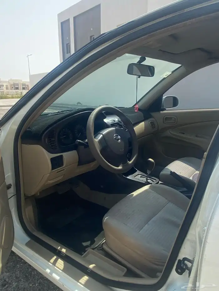 للبيع نيسان صني موديل 2011 6