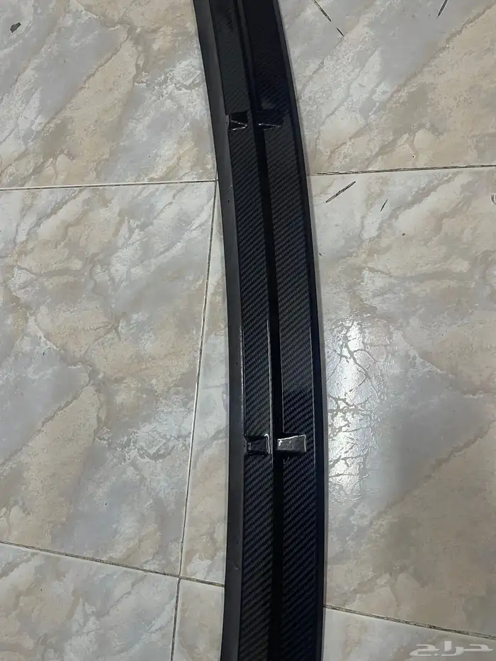 لحية امامية لسيارة جال Emzoom GS3 2023 لحية مرسيدس w205 1