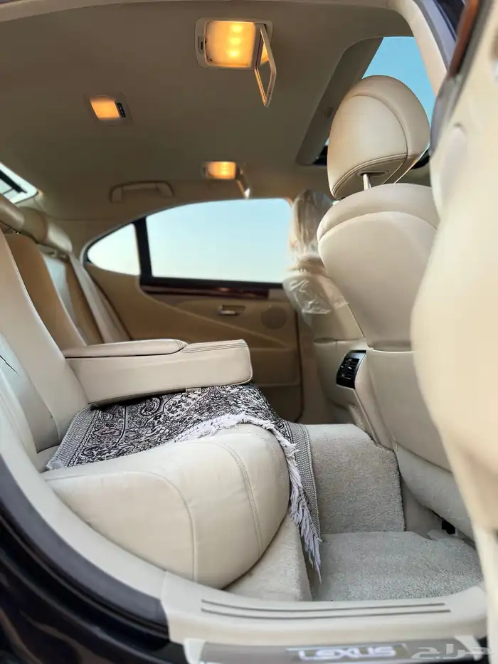 لكزس LS460 - 2013 قمة النظافة سعودي وكالة 46