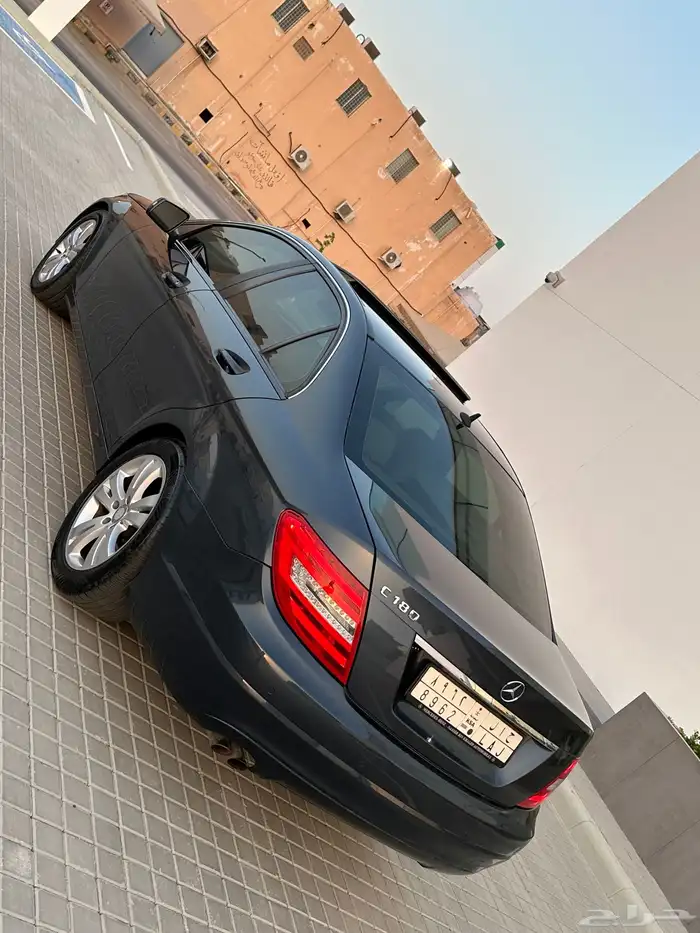 مرسيدس c180 2013 5