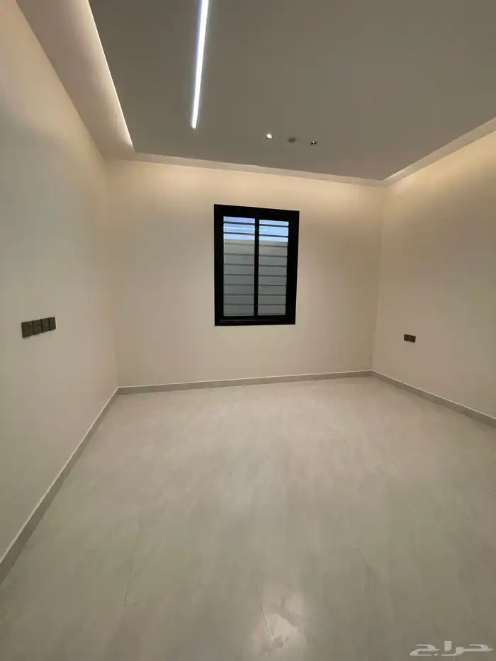 للبيع شقق ارضيه وعلويه تشطيب ممتاز باالمحاله حى الزهور 18