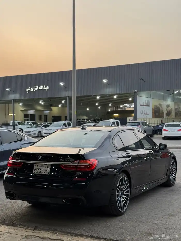 بي ام دبليو li750 موديل 2018 7