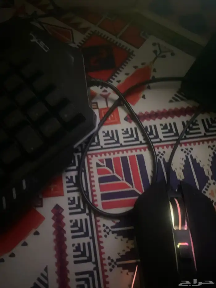 ماوس كيبورد نص محترف ما يشتغل الكيبورد لازم تصفطه ويشتغل 1