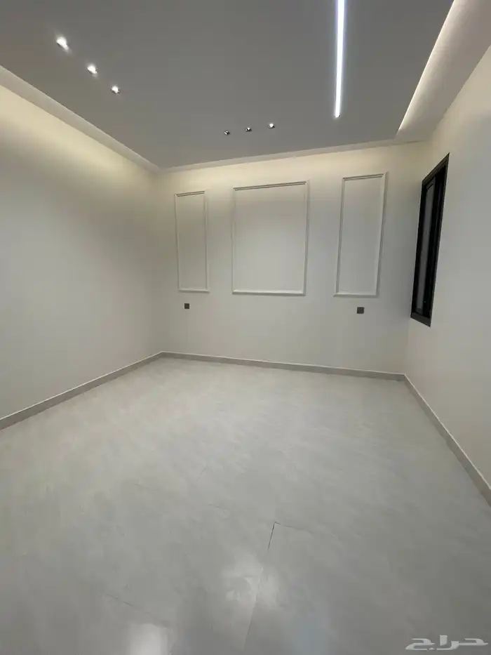 للبيع شقق ارضيه وعلويه تشطيب ممتاز باالمحاله حى الزهور 25