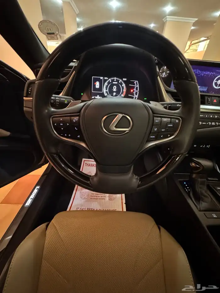 لكزس ES 350 2019 فل DD 17