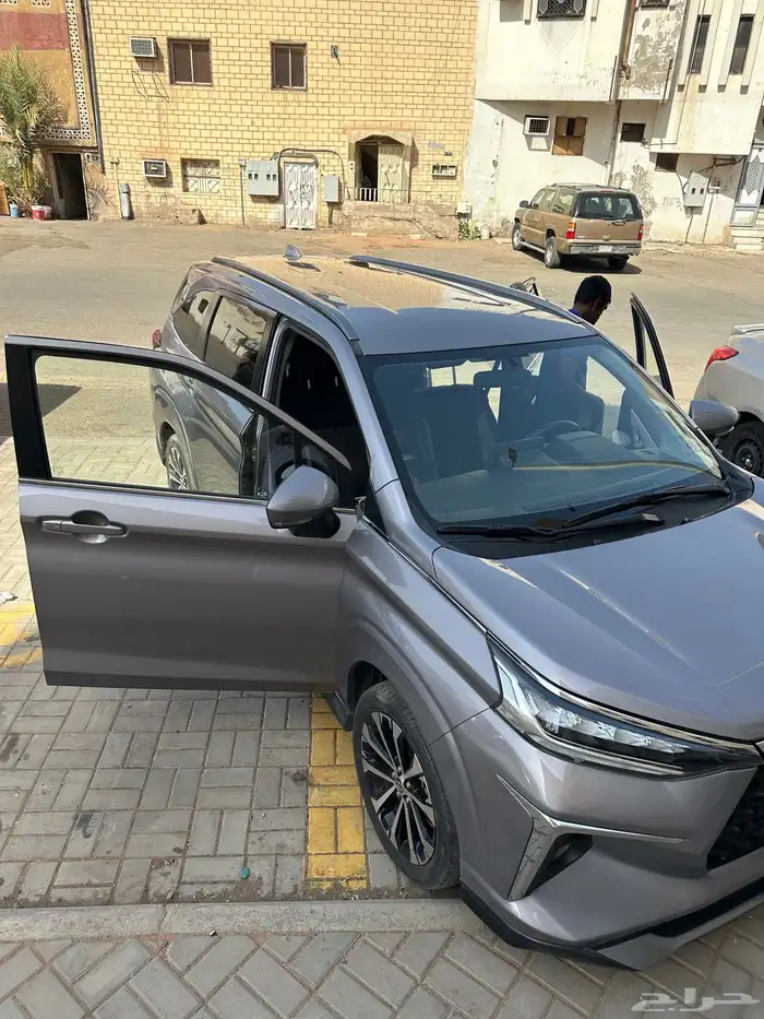يلوز 2024 فل كامل للبيع 4